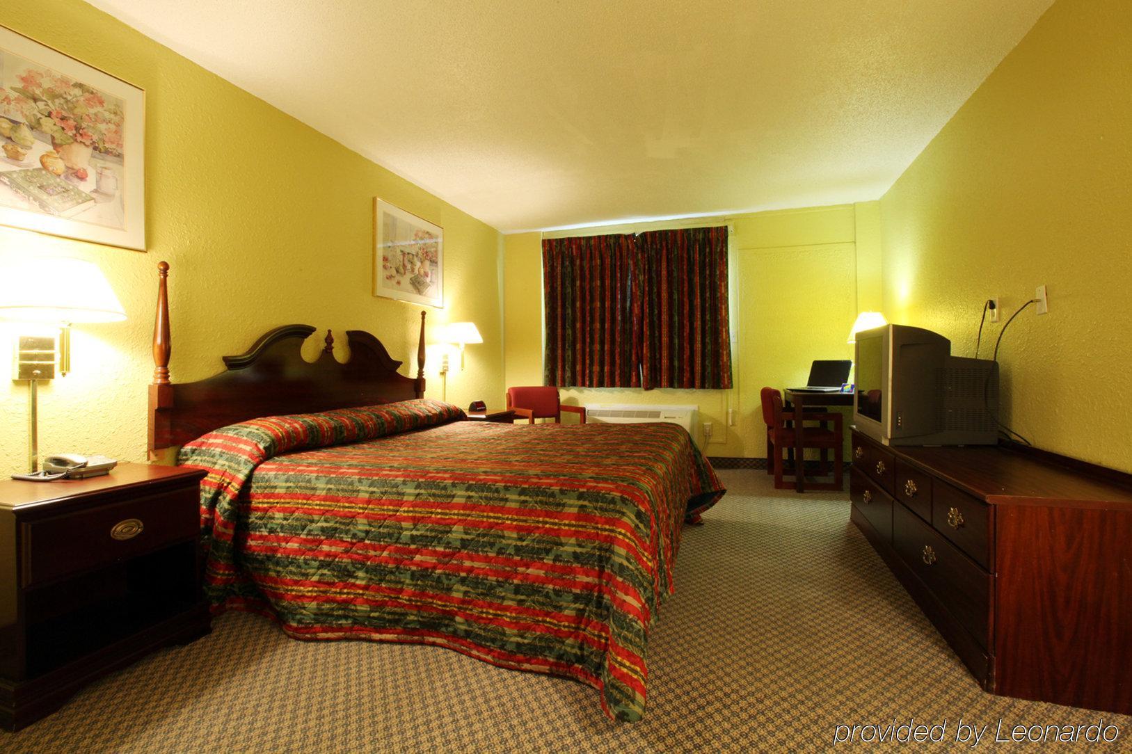 Americas Best Value Inn Macomb Bilik gambar