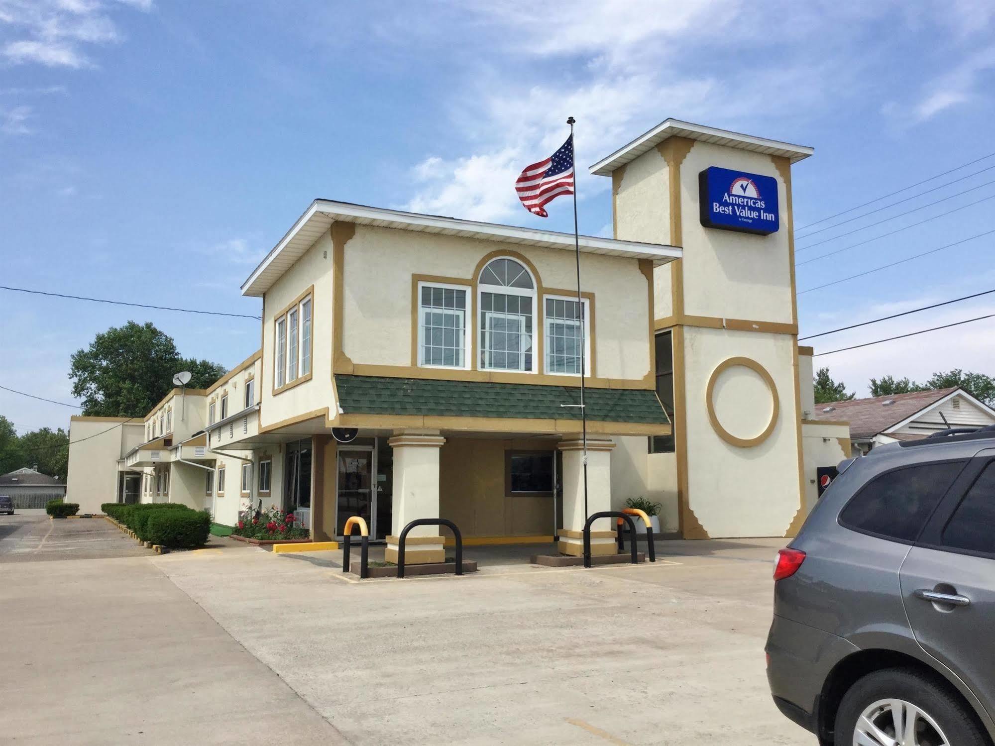 Americas Best Value Inn Macomb Luaran gambar